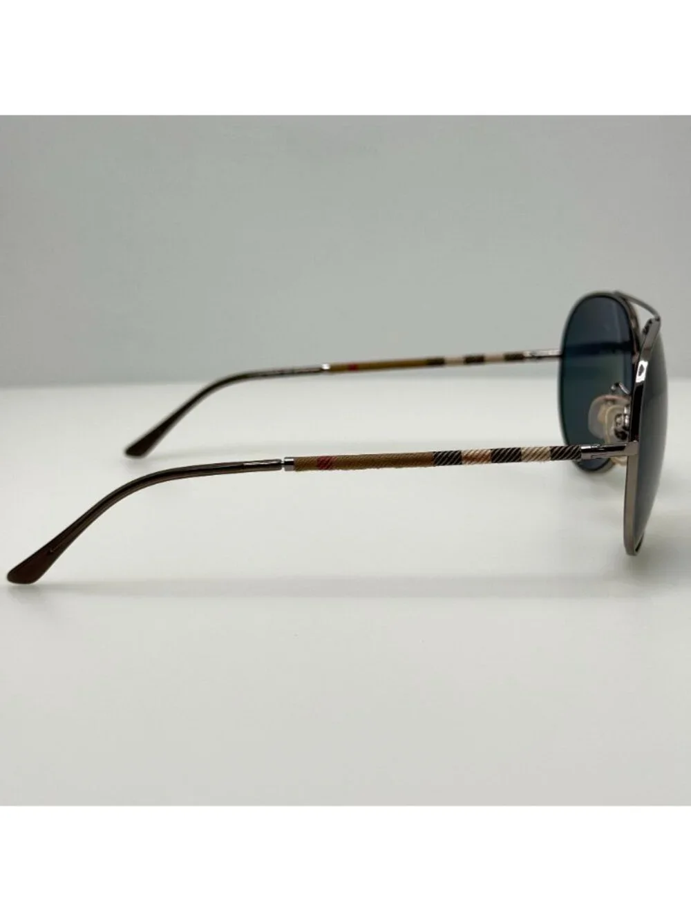 Burberry Sunglasses B 3055 100681 Polarized Italy 60-14-135 B